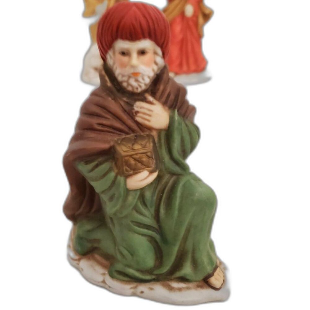 10 Piece Porcelain Navity Set ~Vintage~ Holiday Time - Picture 3 of 9
